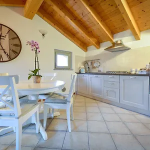 Apartment Dei Venti - Comfort, Bergamo