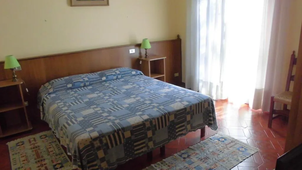 بيرغامو Villa Luna B&B 2*,